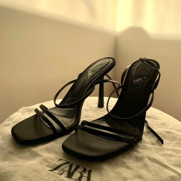 Zara Strappy Heels - Size 40 - Picture 10 of 10